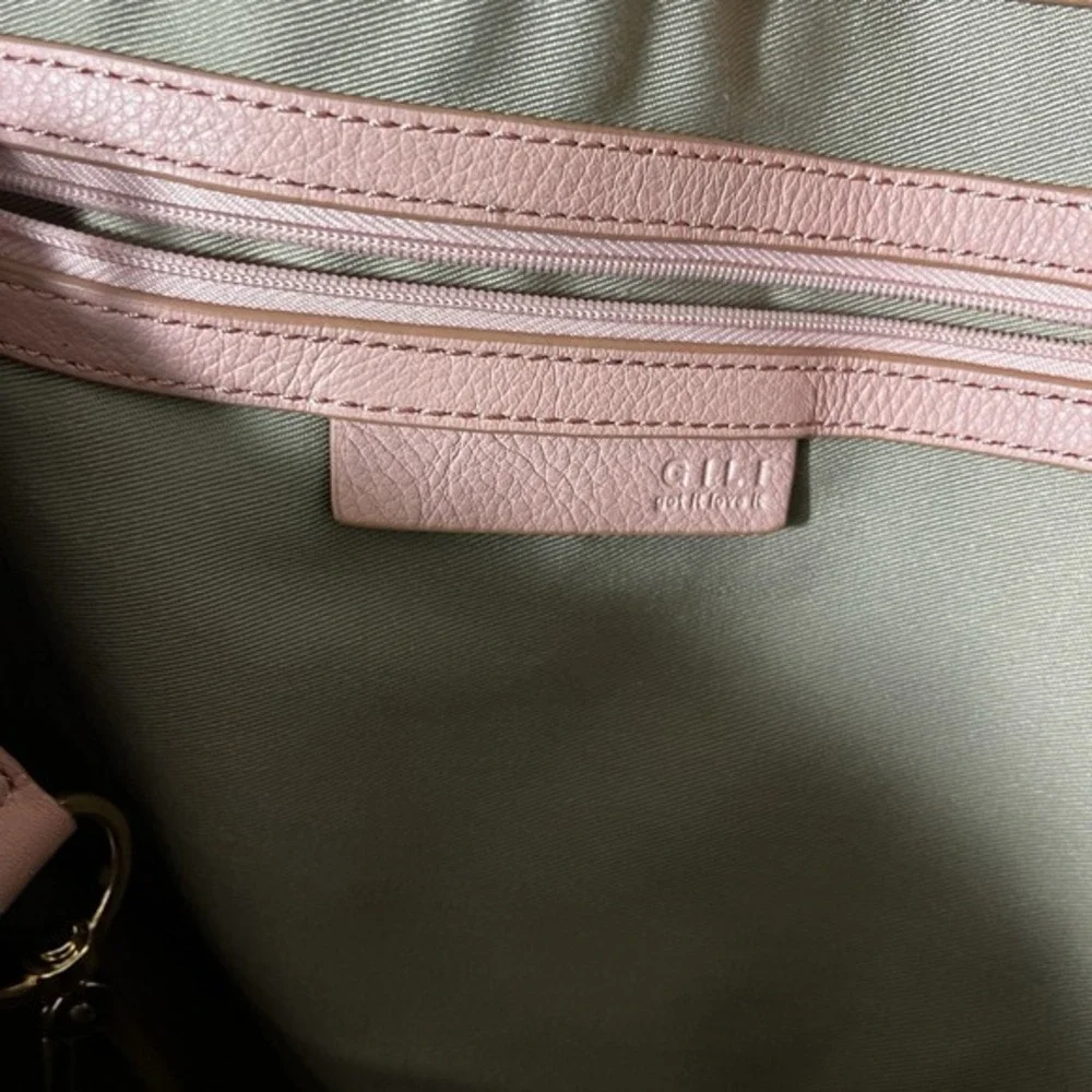 GILI Got It Love It Large LEATHER Soft Pink Satchel Crossbody Hobo‎ Bag PURSE